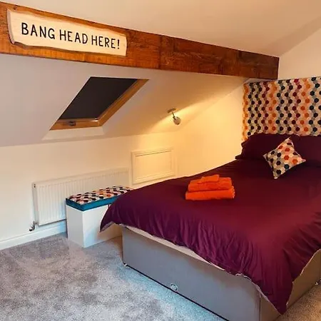 Luxury 2 Bed 4 Mins From M6 J44 Pet Friendly, * Карлайл